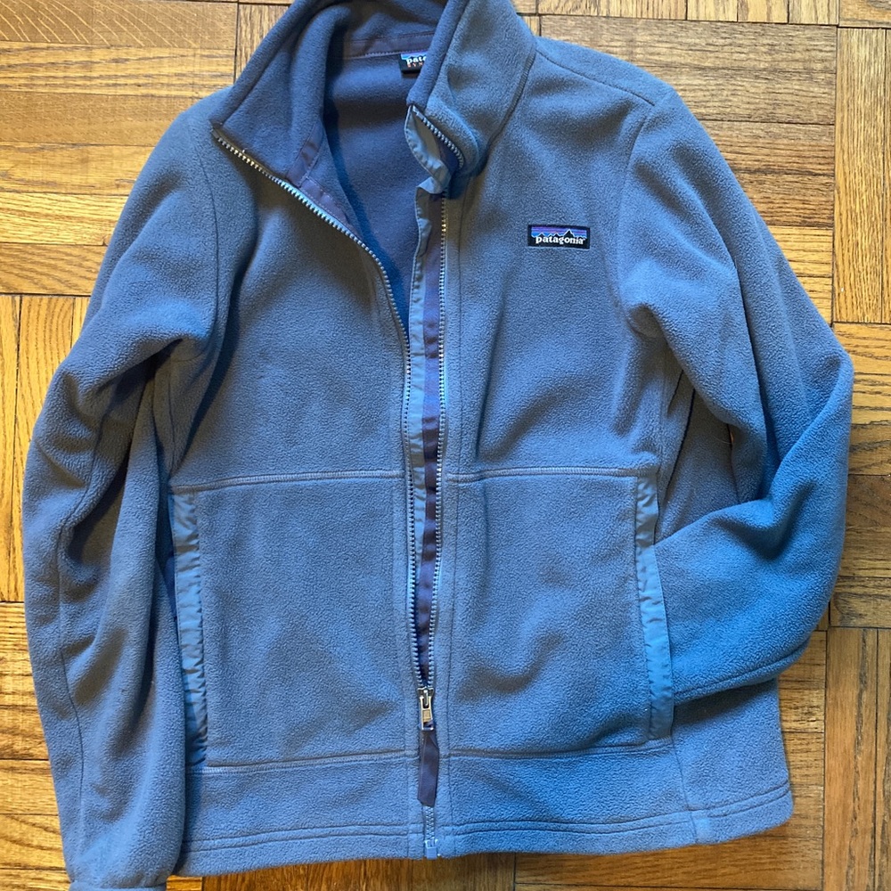 Patagonia women’s fleece jacket size XS!